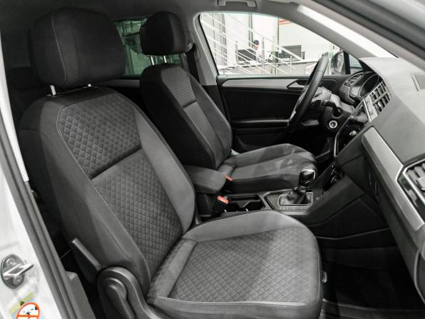 Volkswagen Tiguan II с пробегом 2019 года, цена 2 050 000 рублей, 198449 км, внедорожник, Автокод Объявления