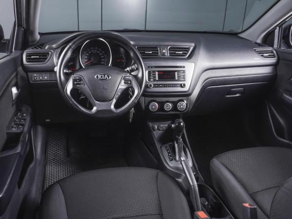 Kia Rio III Рестайлинг с пробегом 2015 года, цена 960 000 рублей, 157002 км, седан, Автокод Объявления