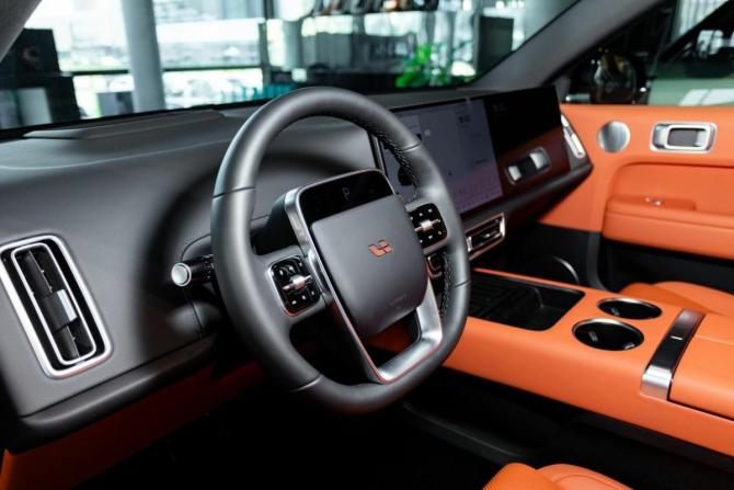 Новый Li Auto (Lixiang) L6 2025 года, цена 9 290 000 рублей, внедорожник, Автокод Объявления