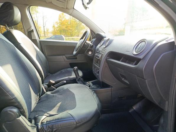 Ford Fusion I Рестайлинг с пробегом 2006 года, цена 395 000 рублей, 361635 км, хэтчбек, Автокод Объявления