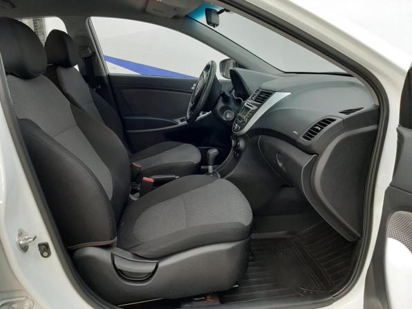 Hyundai Solaris I с пробегом 2012 года, цена 780 000 рублей, 144597 км, седан, Автокод Объявления