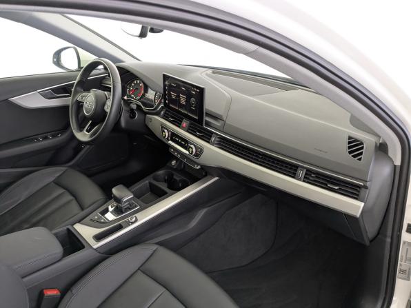Audi A4 V (B9) Рестайлинг с пробегом 2022 года, цена 3 900 000 рублей, 39147 км, седан, Автокод Объявления