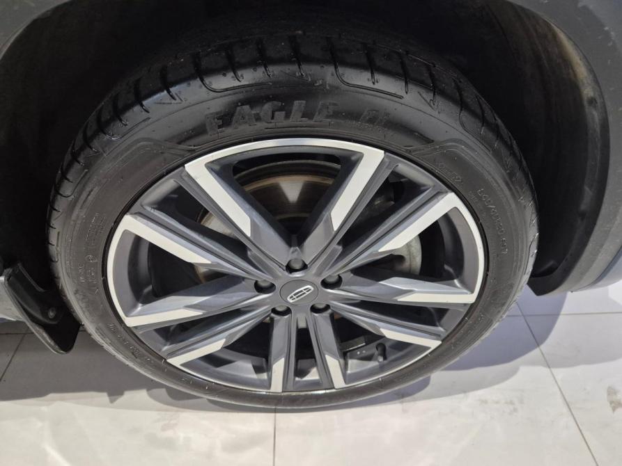 Geely Monjaro I Москва  - изображение 16