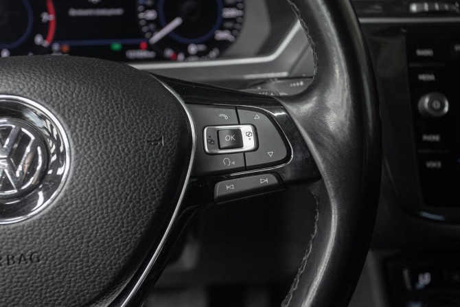 Volkswagen Tiguan II с пробегом 2018 года, цена 2 248 000 рублей, 121100 км, внедорожник, Автокод Объявления
