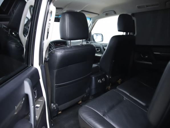 Mitsubishi Pajero IV Рестайлинг 1 с пробегом 2012 года, цена 1 350 000 рублей, 171938 км, внедорожник, Автокод Объявления