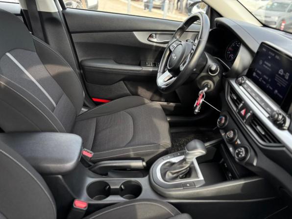 Kia Cerato IV Рестайлинг с пробегом 2021 года, цена 2 100 000 рублей, 72389 км, седан, Автокод Объявления