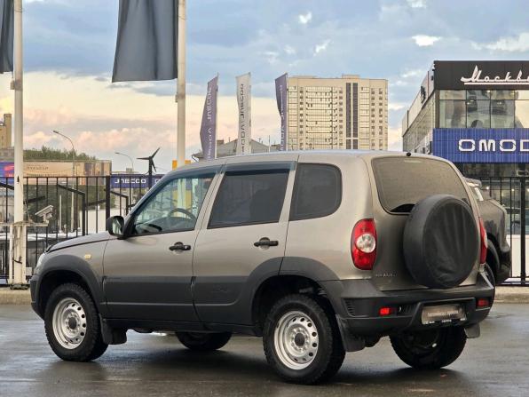 Chevrolet Niva I Рестайлинг с пробегом 2019 года, цена 825 000 рублей, 91505 км, внедорожник, Автокод Объявления