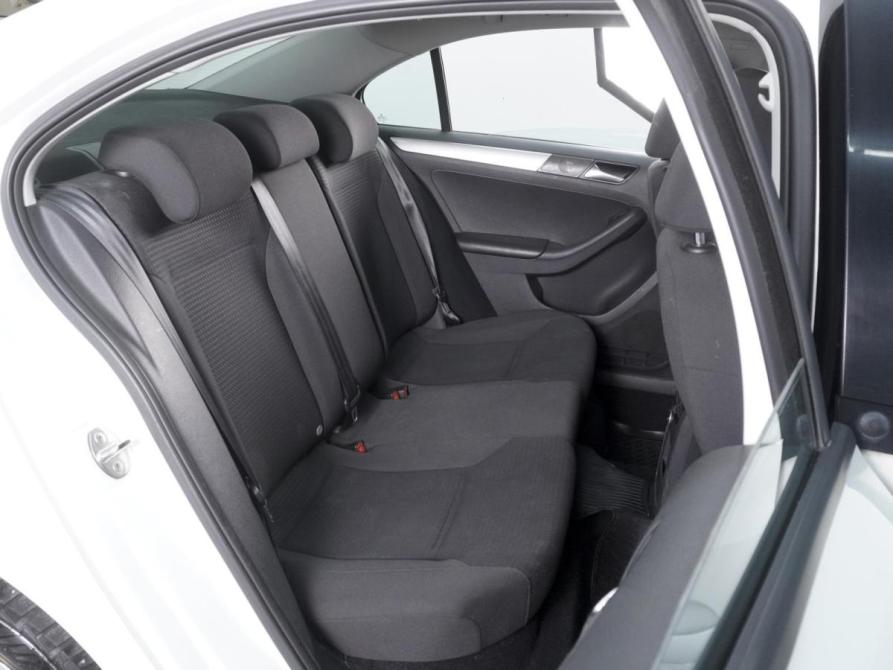 Volkswagen Jetta VI Рестайлинг Ростов-на-Дону  - изображение 7