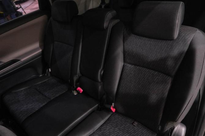 Toyota Wish II с пробегом 2011 года, цена 1 319 000 рублей, 183000 км, минивэн, Автокод Объявления