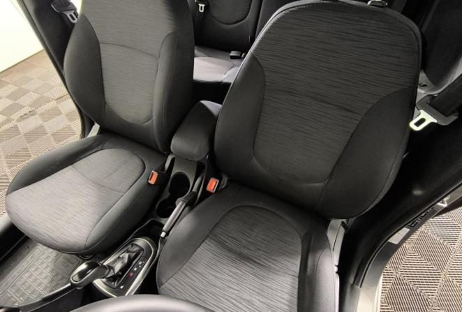 Hyundai Solaris I Рестайлинг с пробегом 2015 года, цена 940 000 рублей, 170470 км, седан, Автокод Объявления