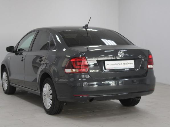 Volkswagen Polo V Рестайлинг с пробегом 2018 года, цена 1 039 900 рублей, 185845 км, седан, Автокод Объявления