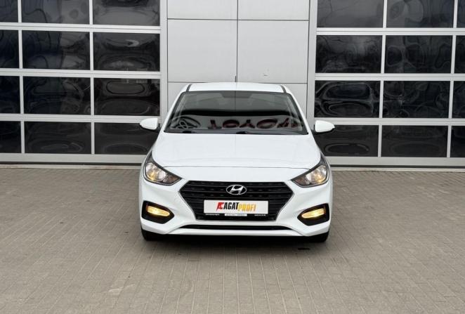 Hyundai Solaris II с пробегом 2019 года, цена 1 680 000 рублей, 88191 км, седан, Автокод Объявления