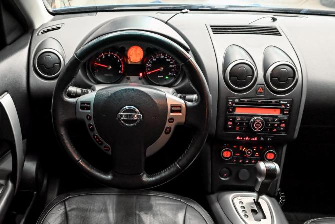 Nissan Qashqai I с пробегом 2008 года, цена 900 000 рублей, 213695 км, внедорожник, Автокод Объявления