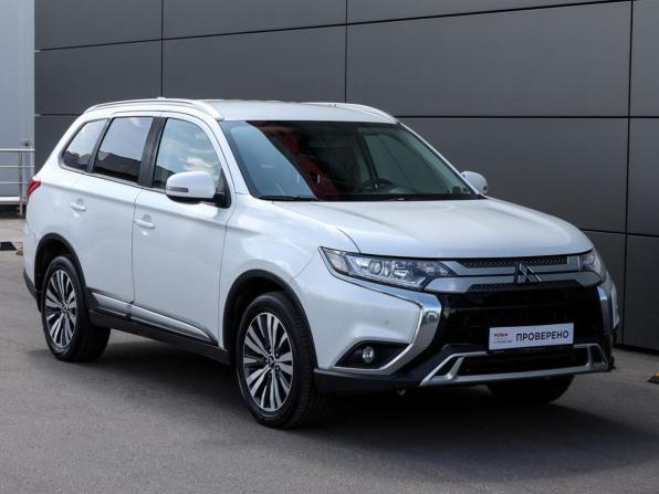 Mitsubishi Outlander III Рестайлинг 3 с пробегом 2020 года, цена 2 249 000 рублей, 120650 км, внедорожник, Автокод Объявления