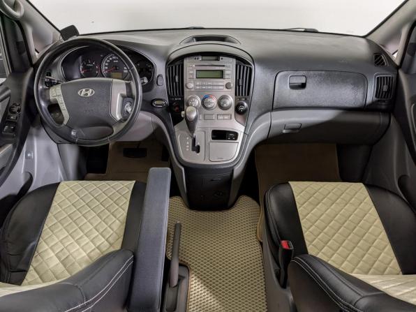 Hyundai H-1 II с пробегом 2014 года, цена 2 299 500 рублей, 108000 км, минивэн, Автокод Объявления