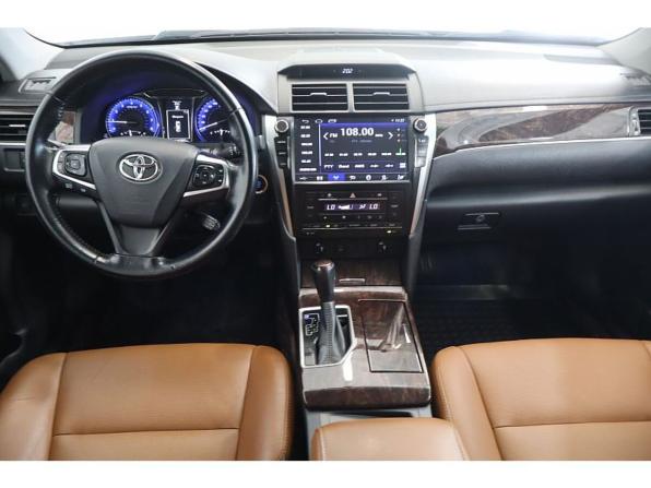 Toyota Camry VII (XV50) Рестайлинг 2 с пробегом 2017 года, цена 2 299 000 рублей, 144600 км, седан, Автокод Объявления