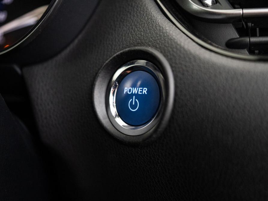 Toyota C-HR I Иркутск  - изображение 16