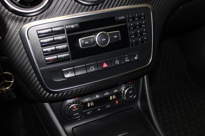 Mercedes-Benz A-Класс III (W176) с пробегом 2015 года, цена 1 438 000 рублей, 122000 км, хэтчбек, Автокод Объявления