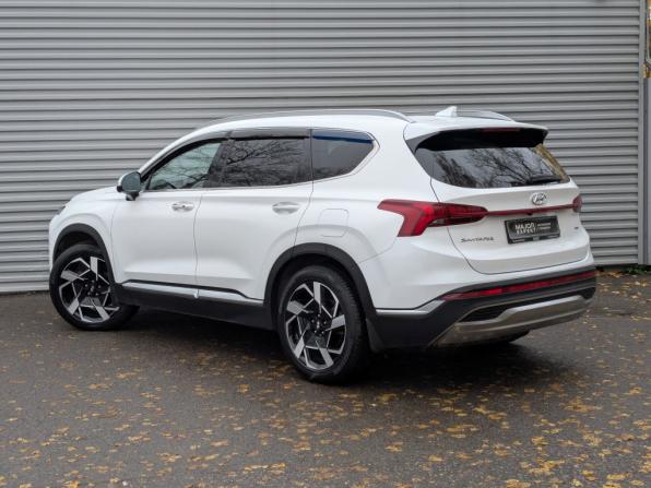 Hyundai Santa Fe IV Рестайлинг с пробегом 2022 года, цена 3 890 000 рублей, 28562 км, внедорожник, Автокод Объявления