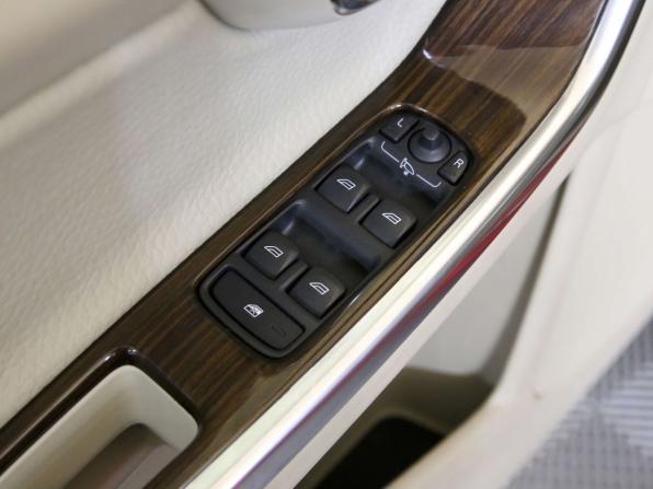 Volvo S60 II с пробегом 2012 года, цена 895 000 рублей, 193430 км, седан, Автокод Объявления