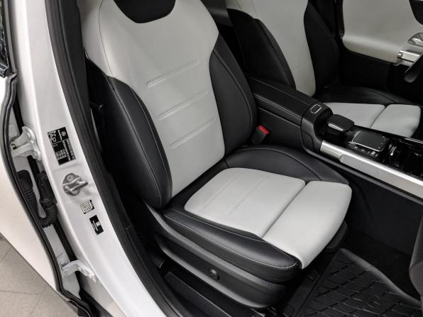 Mercedes-Benz GLB I (X247) с пробегом 2021 года, цена 4 400 000 рублей, 16300 км, внедорожник, Автокод Объявления