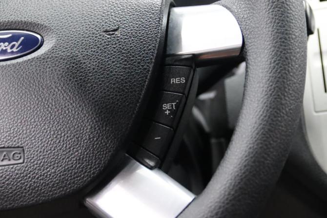Ford Kuga I с пробегом 2012 года, цена 1 045 450 рублей, 272033 км, внедорожник, Автокод Объявления