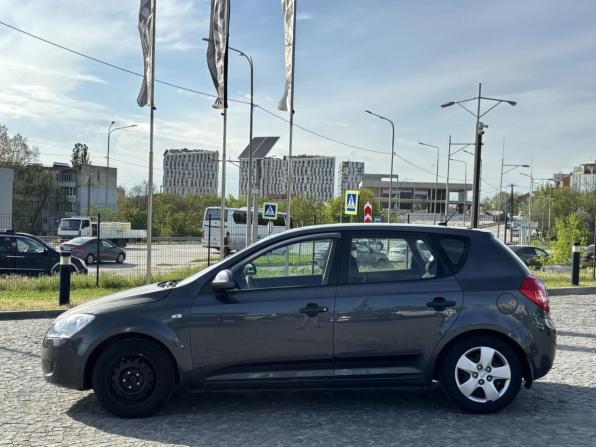 Kia Ceed I с пробегом 2007 года, цена 490 000 рублей, 313754 км, хэтчбек, Автокод Объявления