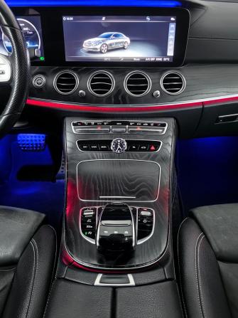 Mercedes-Benz E-Класс V (W213 S213 C238) с пробегом 2019 года, цена 2 444 000 рублей, 231807 км, седан, Автокод Объявления