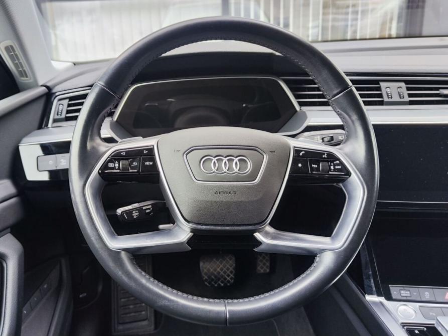 Audi e-tron I Москва  - изображение 17