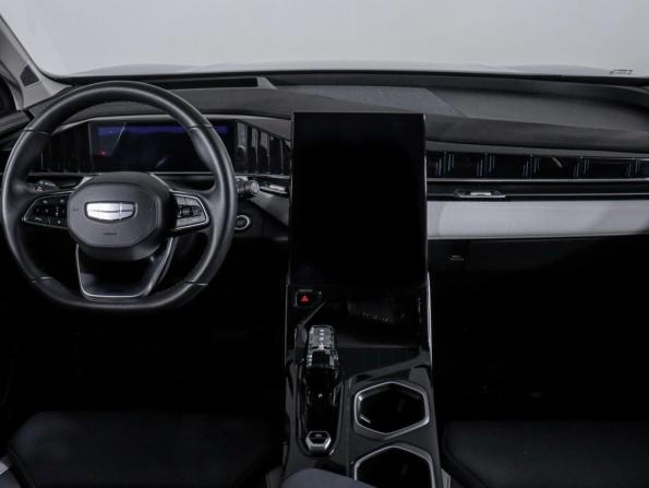 Geely Atlas II с пробегом 2024 года, цена 3 416 000 рублей, 28000 км, внедорожник, Автокод Объявления