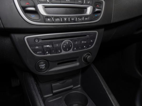 Renault Megane III Рестайлинг с пробегом 2012 года, цена 580 000 рублей, 192762 км, хэтчбек, Автокод Объявления