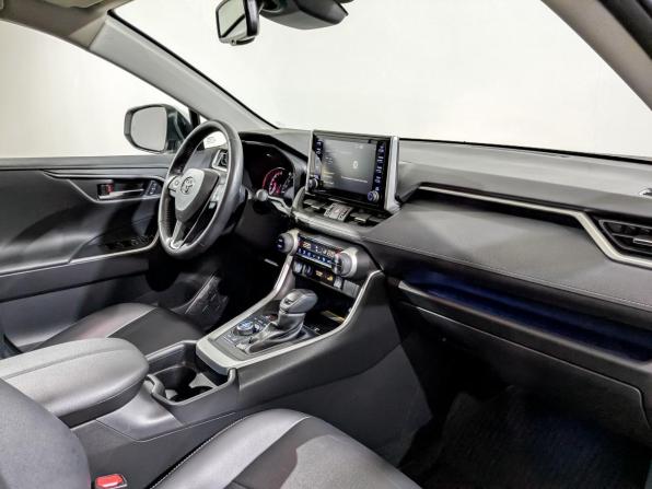 Toyota RAV4 V (XA50) с пробегом 2022 года, цена 3 600 000 рублей, 52757 км, внедорожник, Автокод Объявления