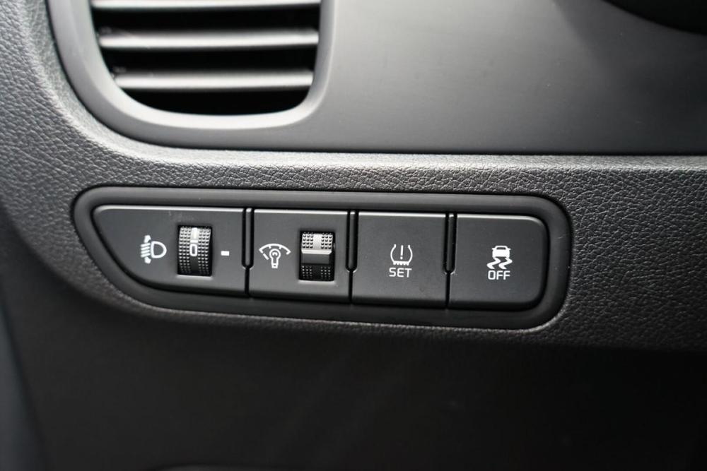 Kia Rio IV Крым  - изображение 11