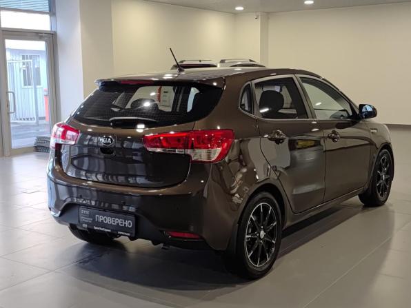 Kia Rio III Рестайлинг с пробегом 2015 года, цена 1 050 000 рублей, 197154 км, хэтчбек, Автокод Объявления
