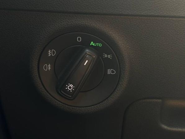 Skoda Karoq I с пробегом 2021 года, цена 2 259 000 рублей, 74641 км, внедорожник, Автокод Объявления