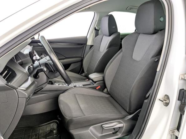 Skoda Octavia IV (A8) с пробегом 2020 года, цена 2 100 000 рублей, 108915 км, лифтбек, Автокод Объявления