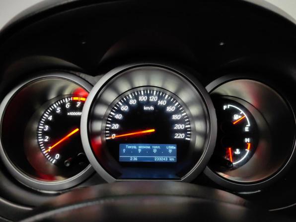 Suzuki Grand Vitara II Рестайлинг с пробегом 2010 года, цена 649 000 рублей, 233034 км, внедорожник, Автокод Объявления