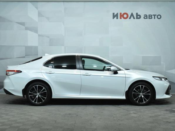 Toyota Camry VIII (XV70) с пробегом 2020 года, цена 2 740 000 рублей, 71677 км, седан, Автокод Объявления