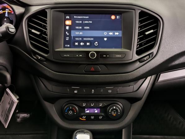 Lada (ВАЗ) Vesta I с пробегом 2022 года, цена 1 130 000 рублей, 102415 км, универсал, Автокод Объявления