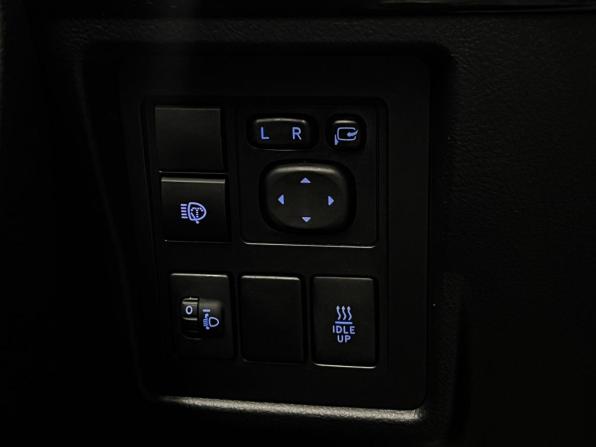 Toyota Land Cruiser Prado 150 Series Рестайлинг 2 с пробегом 2018 года, цена 4 625 000 рублей, 104270 км, внедорожник, Автокод Объявления