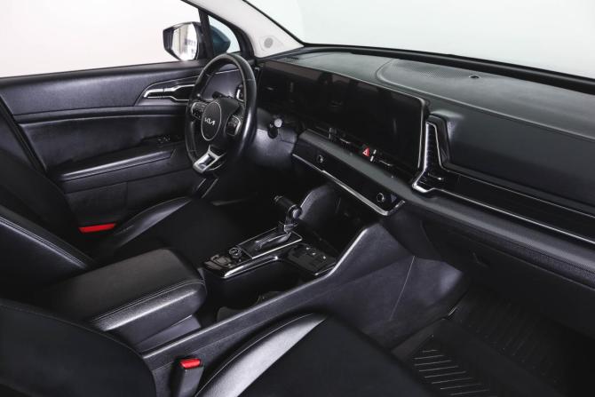 Kia Sportage V с пробегом 2023 года, цена 3 299 000 рублей, 118000 км, внедорожник, Автокод Объявления