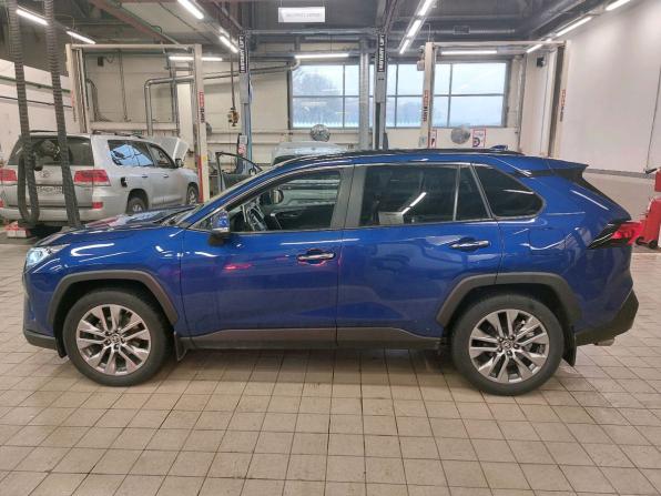 Toyota RAV4 V (XA50) с пробегом 2021 года, цена 3 100 000 рублей, 127000 км, внедорожник, Автокод Объявления