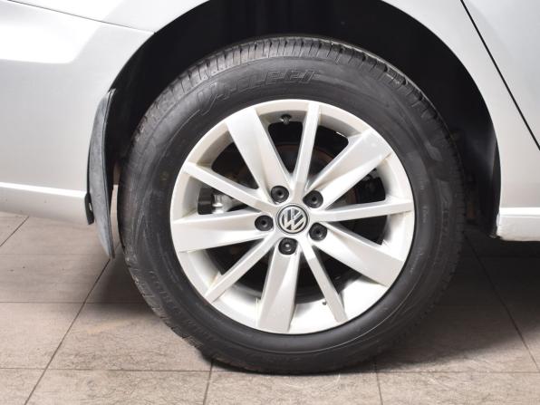 Volkswagen Polo V Рестайлинг с пробегом 2016 года, цена 1 049 995 рублей, 149983 км, седан, Автокод Объявления