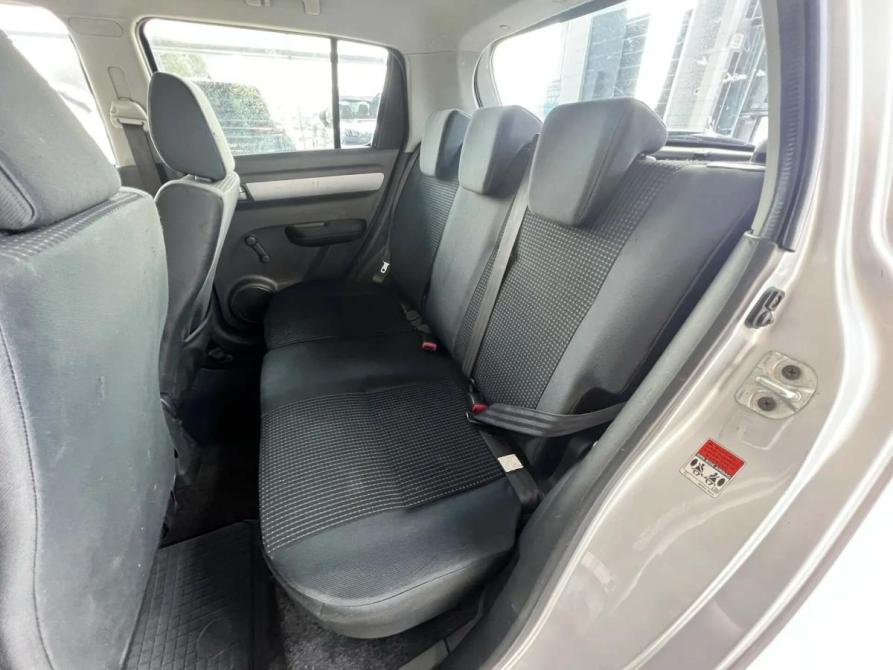 Suzuki Swift III Екатеринбург  - изображение 22