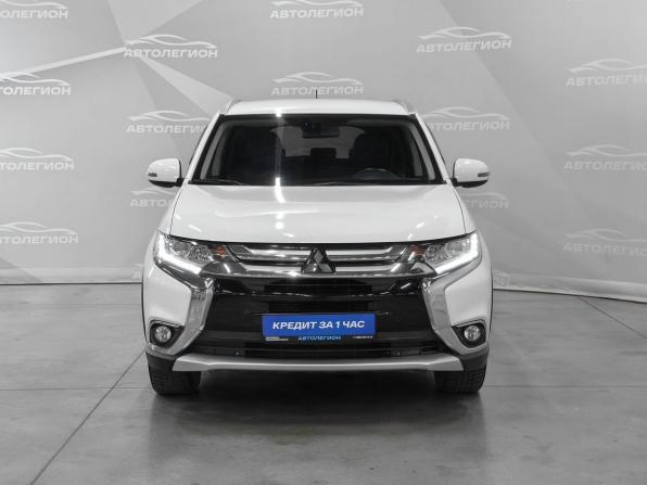 Mitsubishi Outlander III Рестайлинг 2 с пробегом 2016 года, цена 2 480 000 рублей, 71100 км, внедорожник, Автокод Объявления