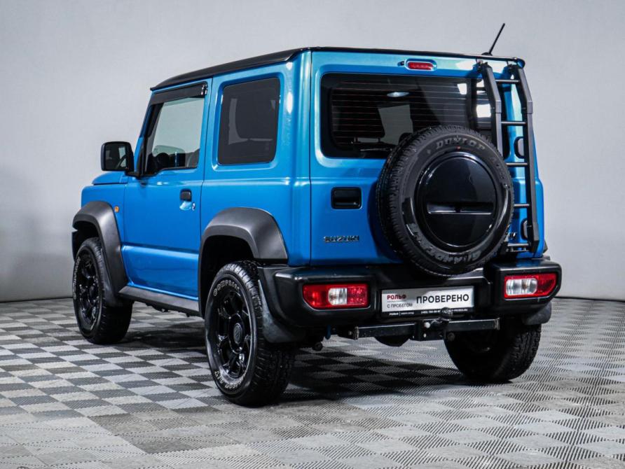Suzuki Jimny IV Москва  - изображение 7