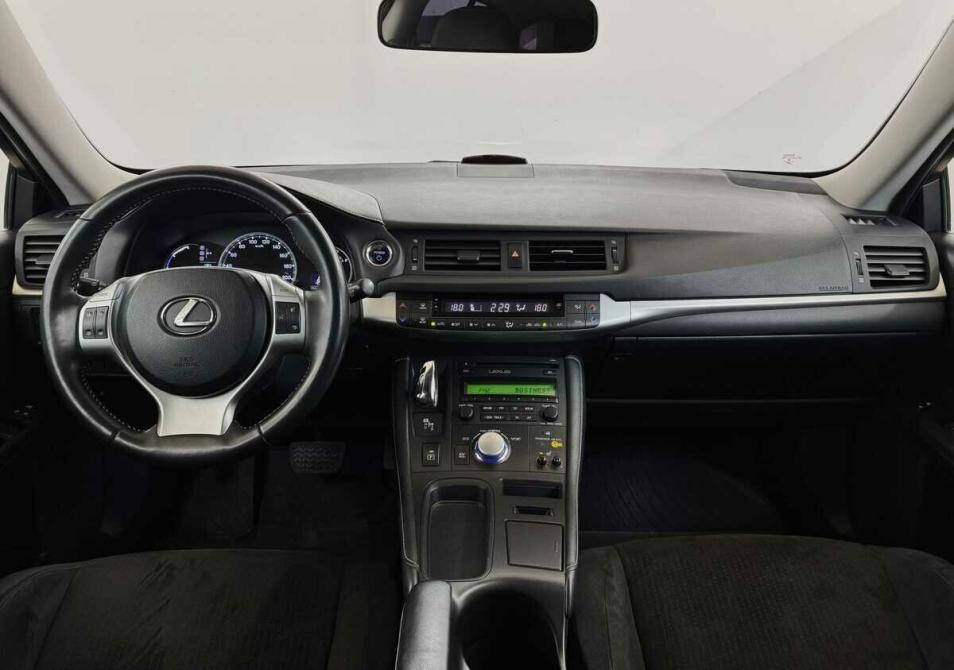 Lexus CT I Москва  - изображение 5
