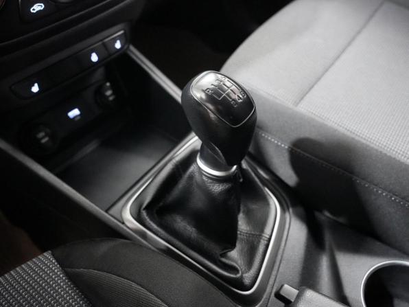 Hyundai Solaris II Рестайлинг с пробегом 2021 года, цена 1 354 000 рублей, 146000 км, седан, Автокод Объявления