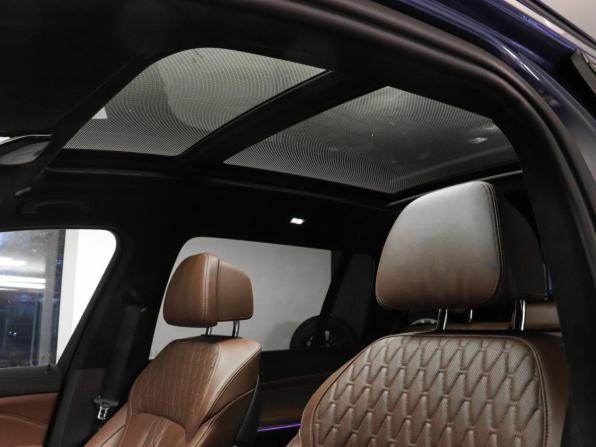 BMW X7 I (G07) с пробегом 2021 года, цена 10 497 000 рублей, 56735 км, внедорожник, Автокод Объявления