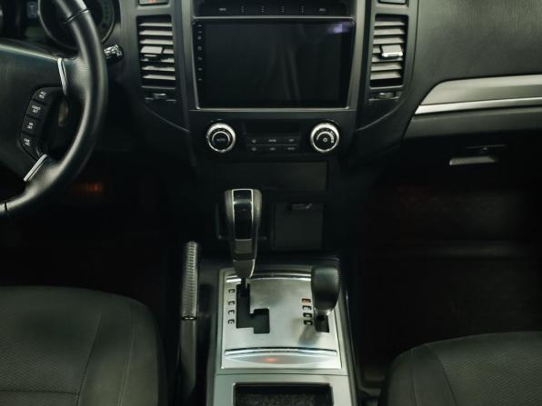 Mitsubishi Pajero IV Рестайлинг 1 с пробегом 2011 года, цена 1 766 000 рублей, 193897 км, внедорожник, Автокод Объявления